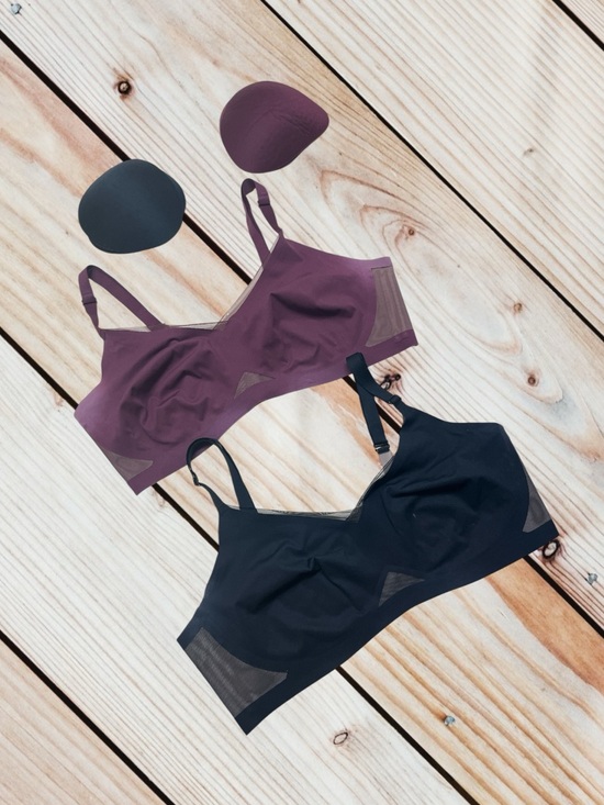 Honeylove Other - HoneyLove 1X lot of black & fig wireless bras
